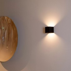 Настенный уличный светильник Lucide VERTIGO 27250/06/30